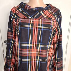 Stunning J.Crew Plaid Top With 5 Rhinestone Buttons At Top Sleeve Sz 8